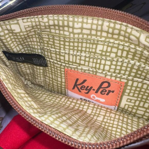 Fossil Key-Per Retro Flower Wristlet - Picture 5 of 7